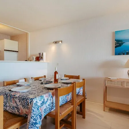 Carnac: 6 Pers, 3 Pieces, 60m², Wifi, Proche Plage, Parking - Fr-1-477-29 Διαμέρισμα *